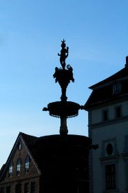 Lueneburg Luna-Brunnen.jpg